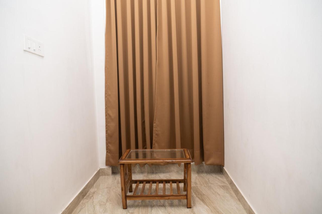 Holy Land Hotel Varanasi Luaran gambar